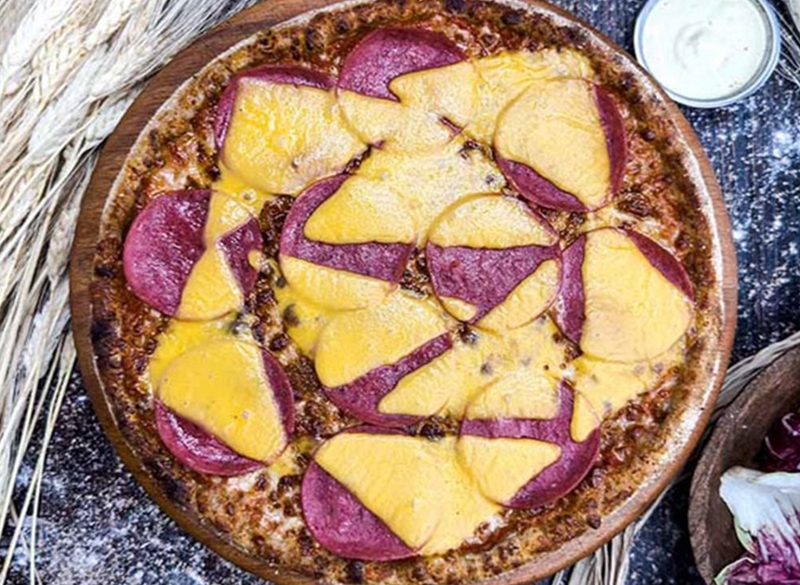 Salamlı Cheddarlı Pizza (Küçük)